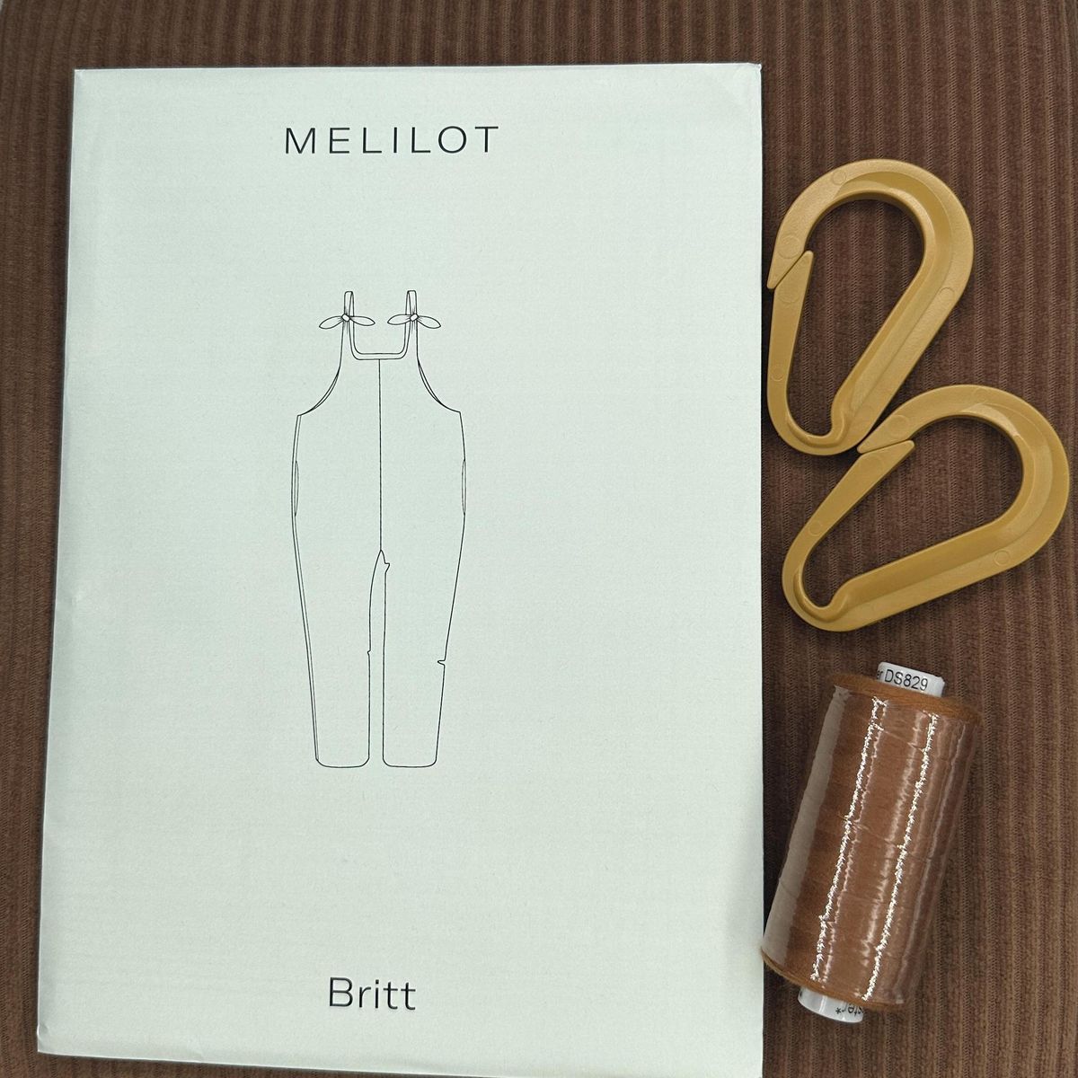 Britt-pakke, Mellombrun
